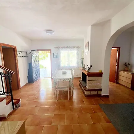 Casa Adina